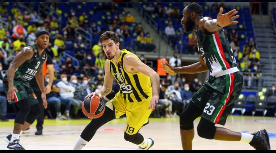 Fener ikinci galibiyetini fakl� ald� 