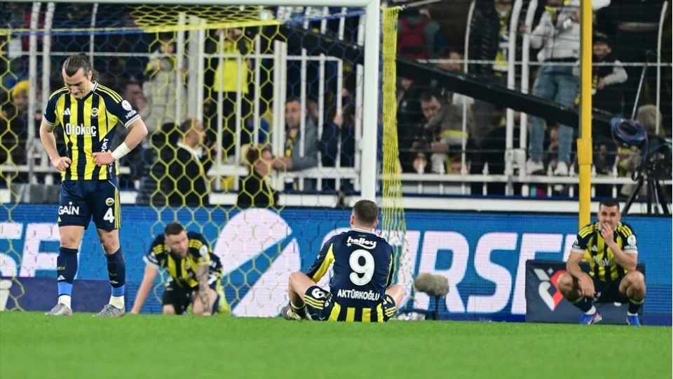 Fenerbahçe'nin içi soğumuyor: ‘Taylan, Guendouzı'yi kışkırttı’
