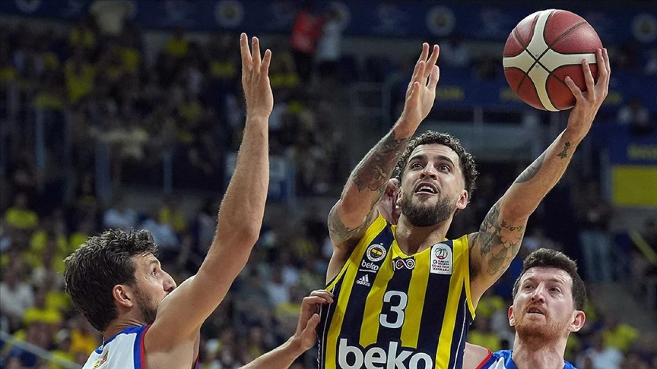 Final serisinde 4 maç oynanacak