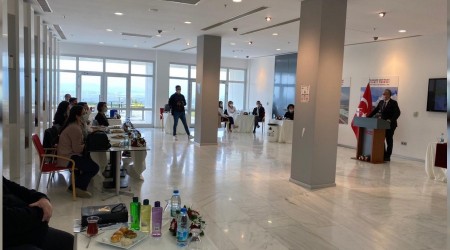 Firmalar tıbbi ürün için 7/24 çalışıyor