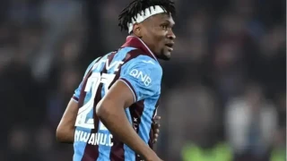 Fulham Nwaiwu'dan uzaklaşıyor