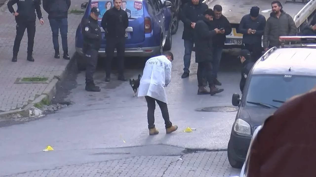 Gazi Mahallesi'nde cemevine silahlı saldırı gerçekleştiren 2 şahıs yakalandı