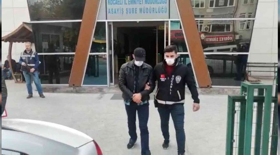 Girdiği evden önce anahtarı sonra otomobili çaldı