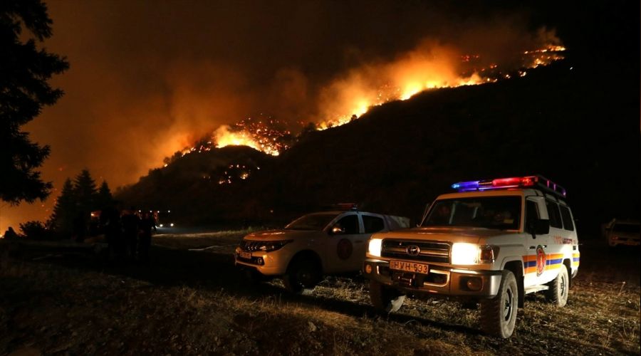 Gürcistan'da 24 saatte 234 noktada orman yangını çıktı