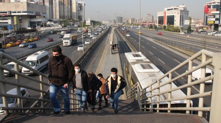 İBB'den toplu taşıma uyarısı