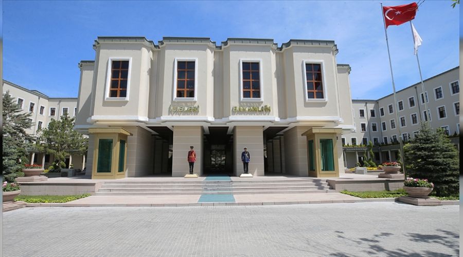 ��i�leri Bakanl��� bili�im personeli alacak