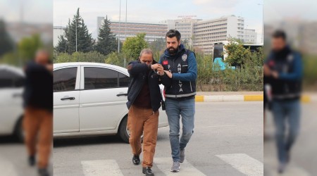 İlaçlı çayla uyutup soyuyordu