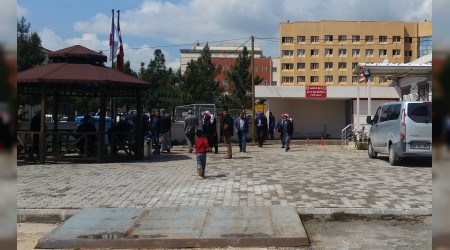 İnşaattan düşen işçi hayatını kaybetti