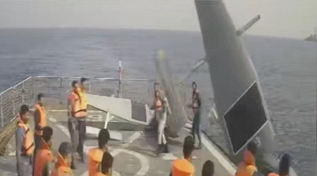 İran ABD'ye ait iki deniz aracına el koydu