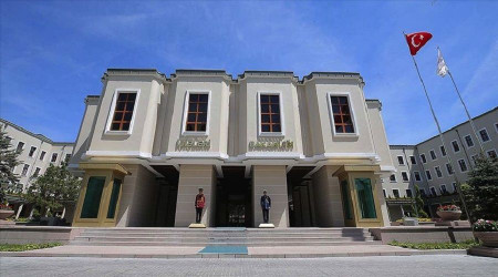 Isparta Valilii'ne yeni grevlendirme