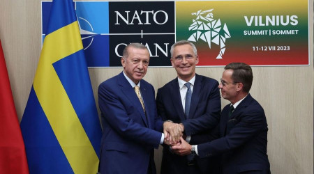 İsveç, Cumhurbaşkanı Erdoğan'ın İsveç'in NATO'ya Katılım Protokolü'nü imzalamasından memnun