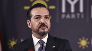 Y Parti Szcs Zorlu'dan 'arka kap diplomasisi' tepkisi: Bunun ad operasyon siyasetidir