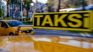 �zmir'de taksi �of�r�n� �ld�ren ��pheli yakaland�