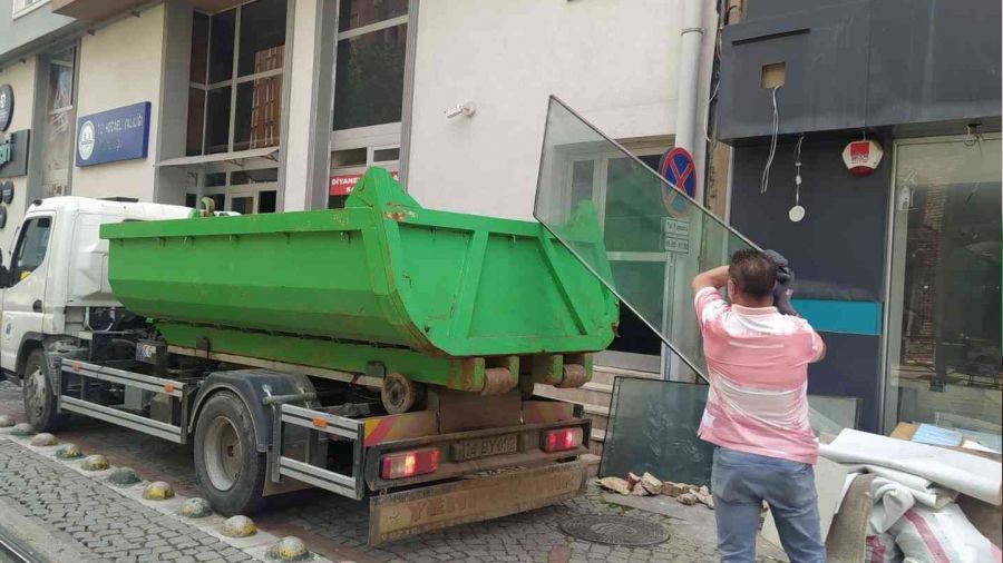 İzmit'te her ay 40 ton atık cam geri dönüşüme kazandırılıyor