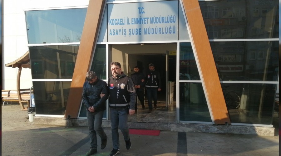 Kablo hırsızları yakalandı