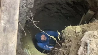 Kaçak kazı yaptığı çukurda böyle yakalandı