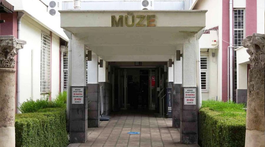 Kahramanmara�'ta m�zede silah sesleri: 2 yaral�