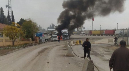 Karkamış'a 7 roket düştü