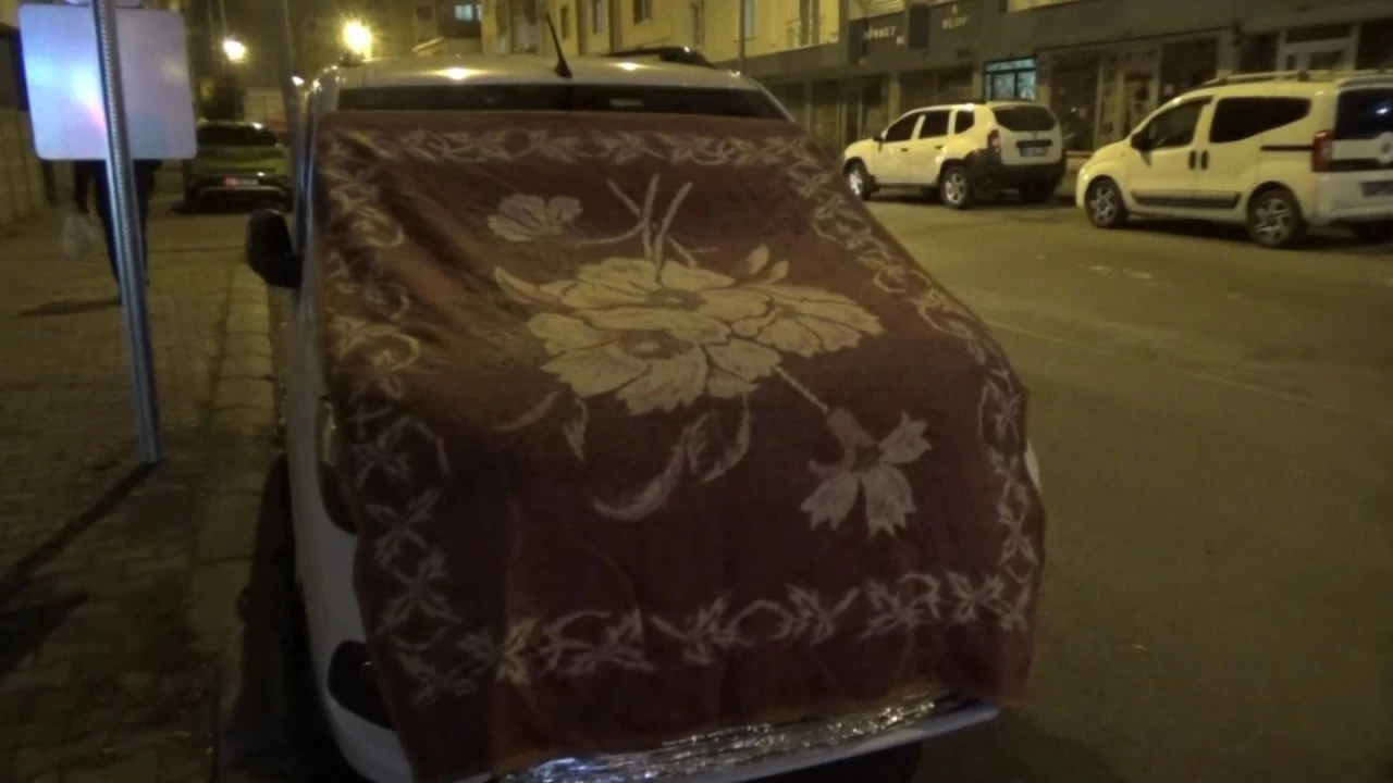 Kars'ta ara�lara hal�l�, battaniyeli so�uk �nlemi