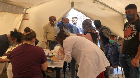 Kars'ta vatandaşlardan aşıya yoğun ilgi