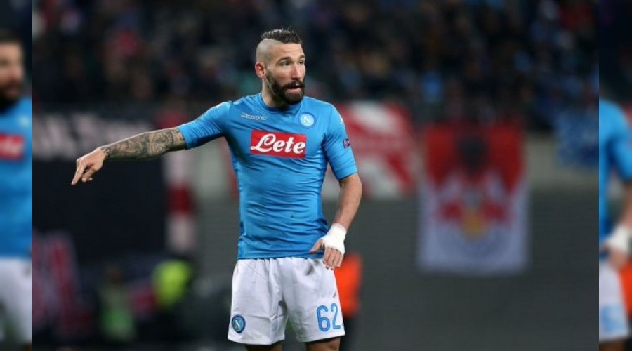 Kartal'a �talyan savunmac�