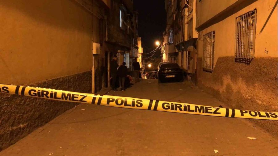 Kavga aras�nda kalan kad�n hayat�n� kaybetti