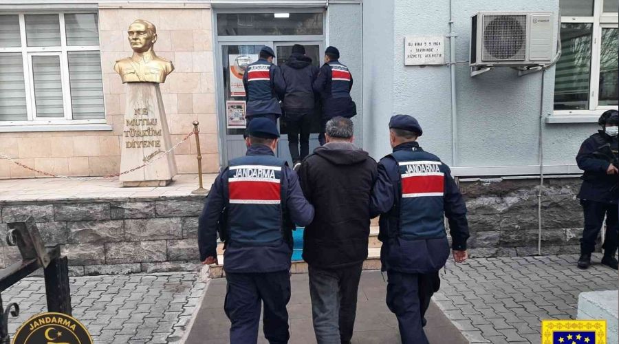 Kayseri'de PKK ve El Nusra operasyonu: 2 gözaltı