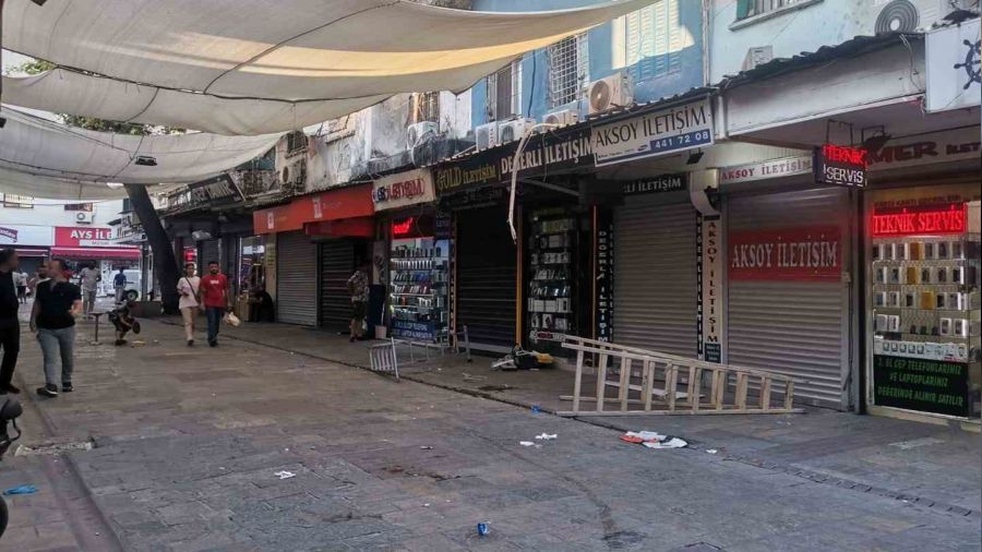 Klima montajı yaparken akıma kapılan işçi hayatını kaybetti