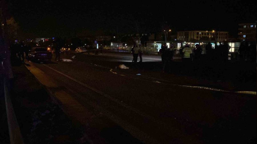 Konya'da korkunç kaza, otomobil yayalara çarptı: 5 ölü, 5 yaralı