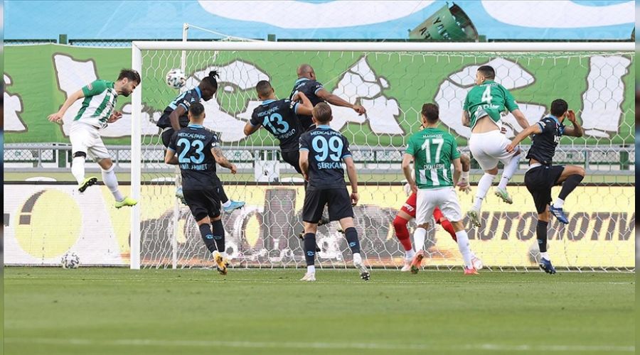 Konya'daki maçlar berabere bitiyor