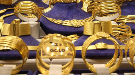 Kuyumcular, altında yükselişin sürmesini bekliyor