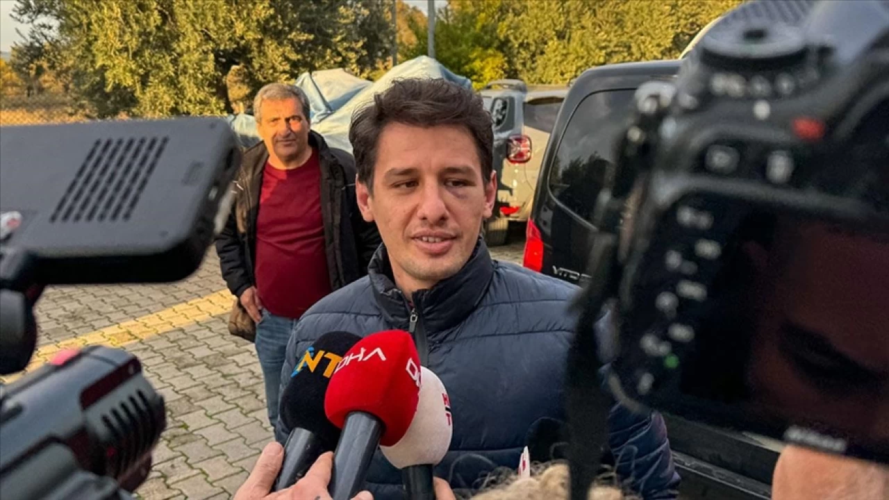 Meler, sessizliğini dikkat çekici mesajlarla bozdu