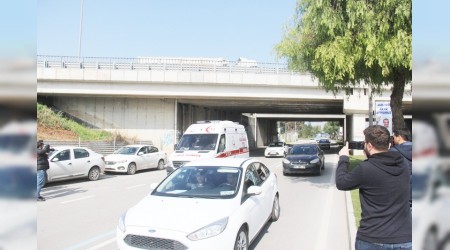 Ne oluyor gençlerimize böyle!