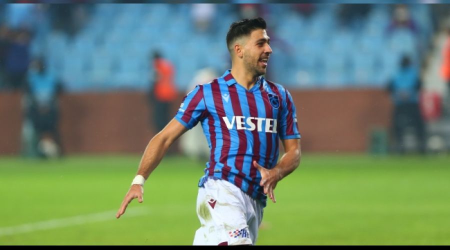 Orta saha Bakasetas, golcü Sörloth'u solladı