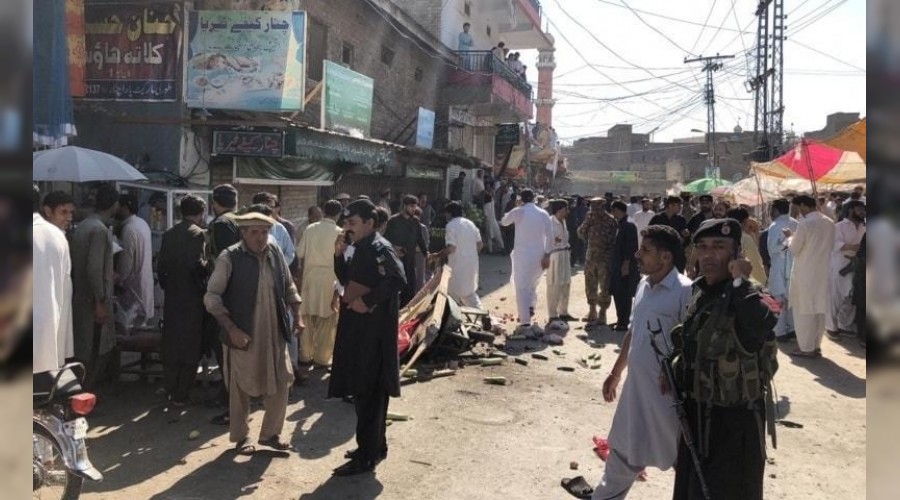 Pazar yerindeki patlamada 20 yaralı