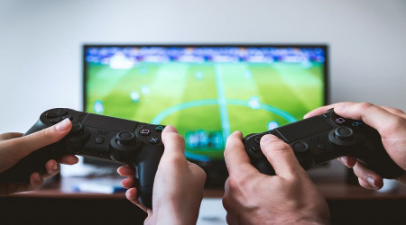 Playstation 5'in geliştirici kiti "V", Ebay'de satışa sunuldu