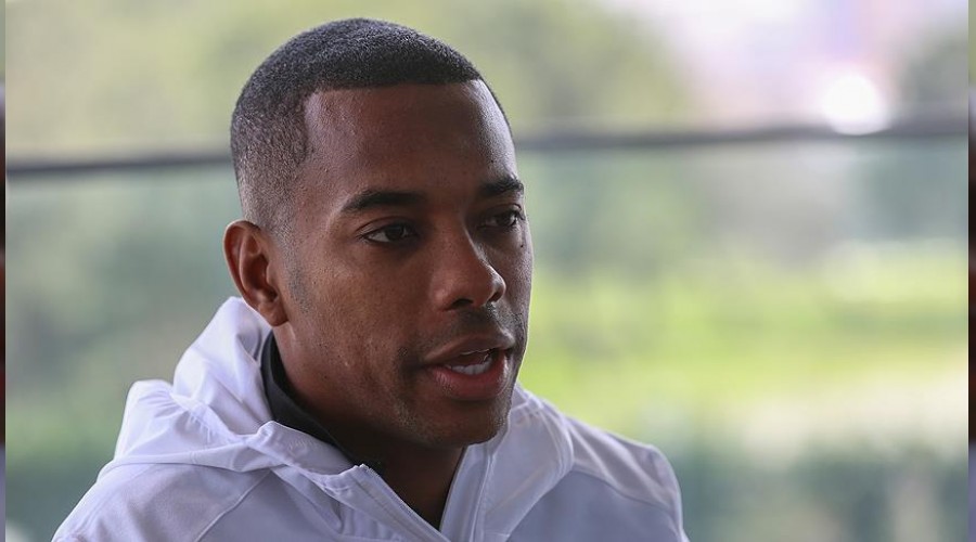 Robinho imzaya hazr