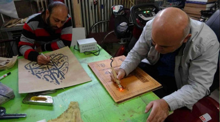 Sanatta engel tanımıyorlar