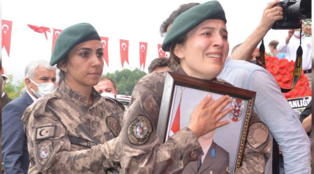 Şehit Astsubay son yolculuğuna uğurlandı