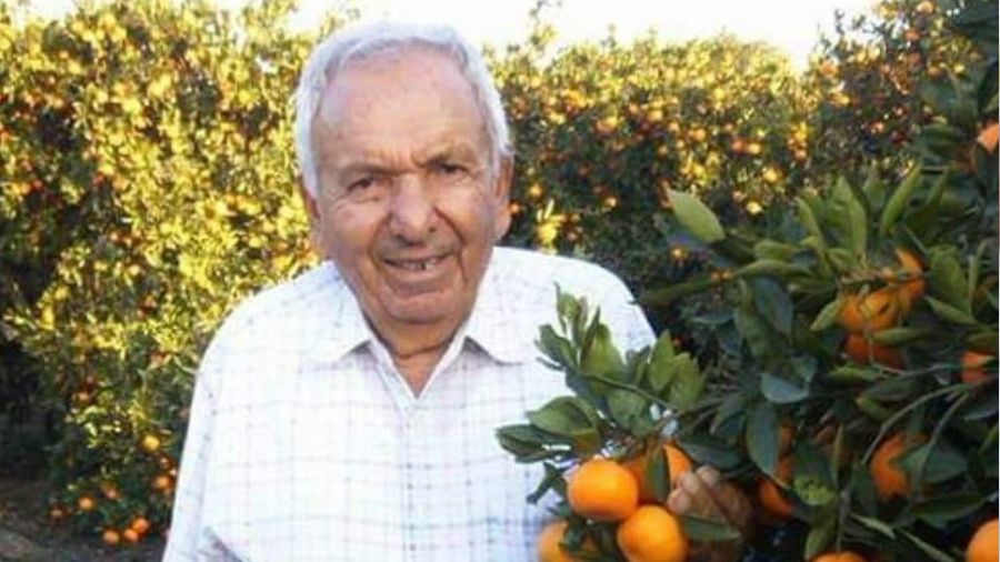 Şiddet uygulayan kocasını bastonla öldürdü