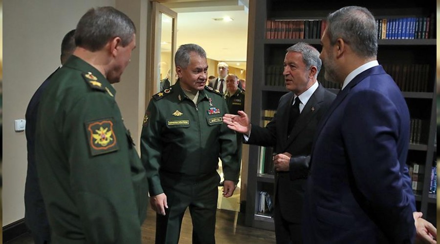 So�i'de kritik g�r��meler