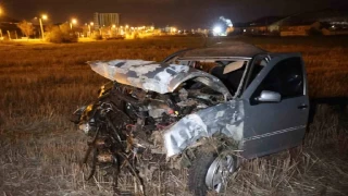 Tarlaya uçan araç 120 metre sonra durabildi