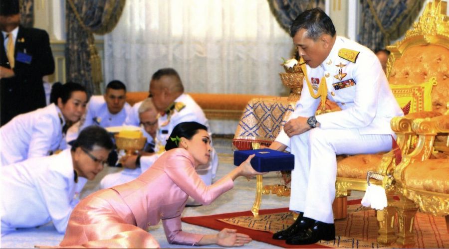 Tayland'da Kral'a hakarete 43 yl 6 ay hapis