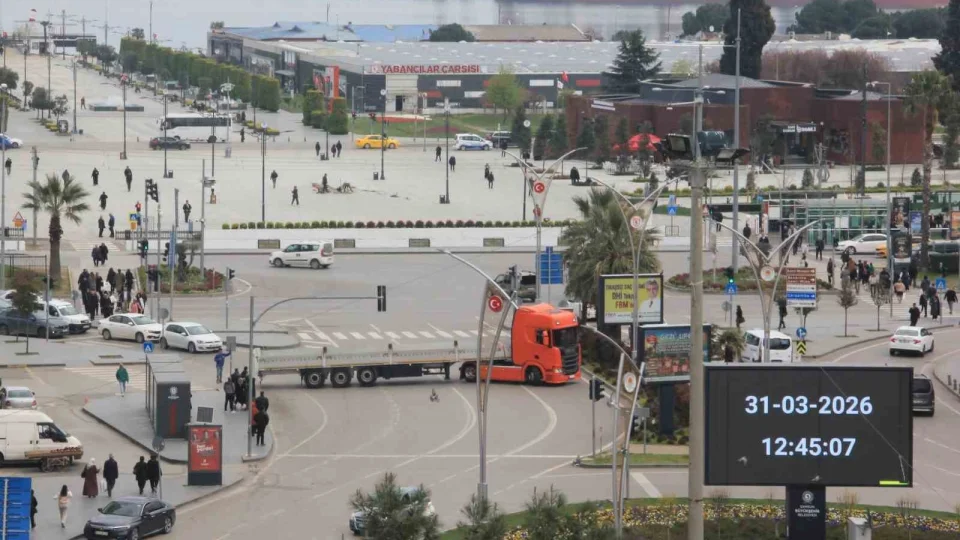 T�rdan trafi�i tehlikeye d���ren hareket