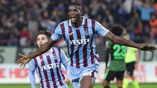 Trabzonspor'da forma savaşı izin aldırmıyor