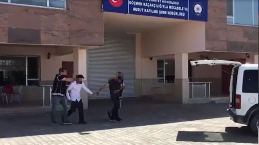 Van'da 7 insan kaçakçısı tutuklandı