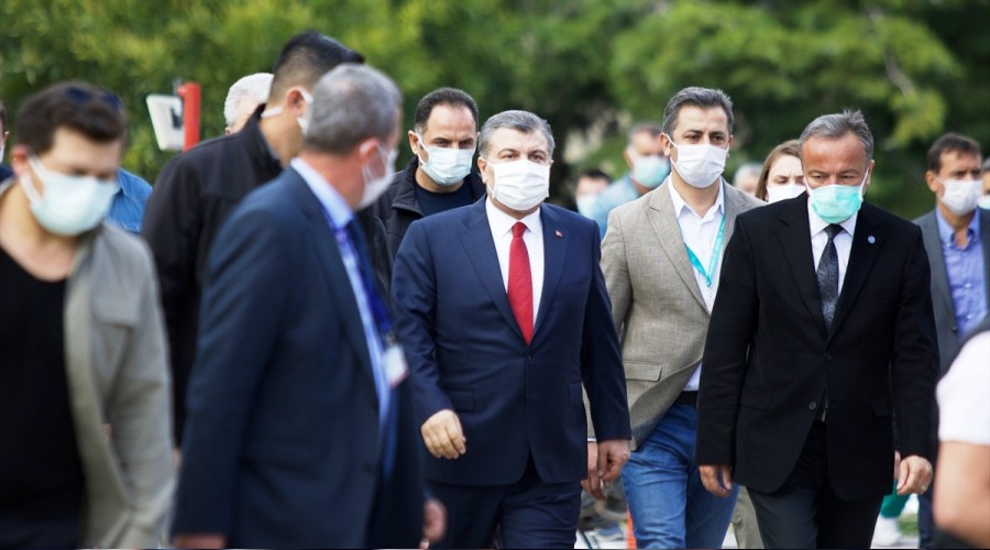 107 ki�i enkazda hayat�n� kaybetti