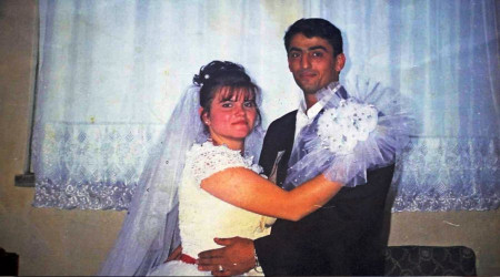 21 yldr erteledii nikah, hayatlarn ylan hikayesine evirdi