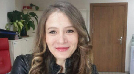 40 yaşındaki hemşire korona virüse yenildi