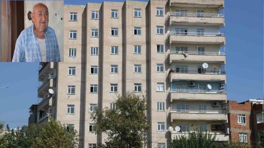 95 yaşındaki Fuat dede 8 katlı binada tek başına yaşıyor